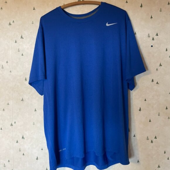 Nike Other - Nike Men's Dri-fit Legend Fitness T-shirt